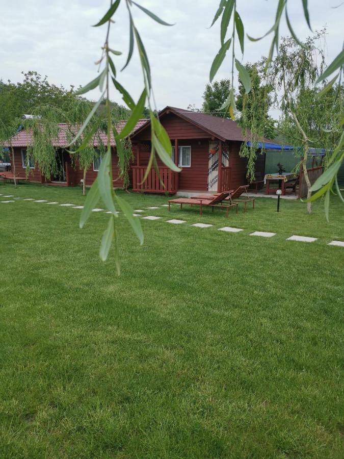 Căsuțele Deltei Hotel Mahmudia Exterior foto